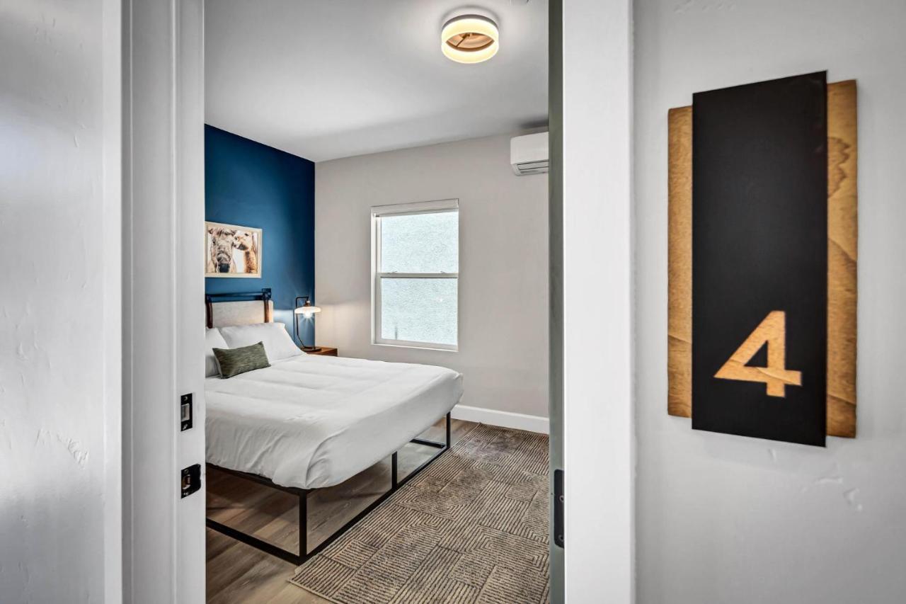 Single Bedroom - Queen Size. Heart Of Downtown Vista Exterior photo